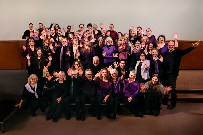 Shouts of Joy 2026 reduziert